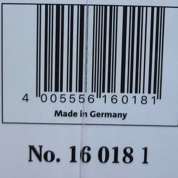 New sealed Ravensburger 3000pcs Puzzle-99 VW Campervan Moments | Adult Puzzles - Picture 12 of 12